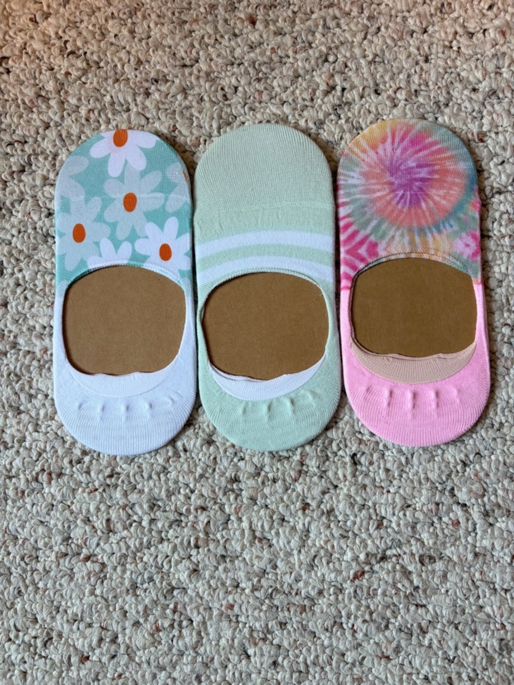 Tom’s No-Show Socks Trio - Pastel Daisy, Mint Stripe, Pink Tie-Dye
